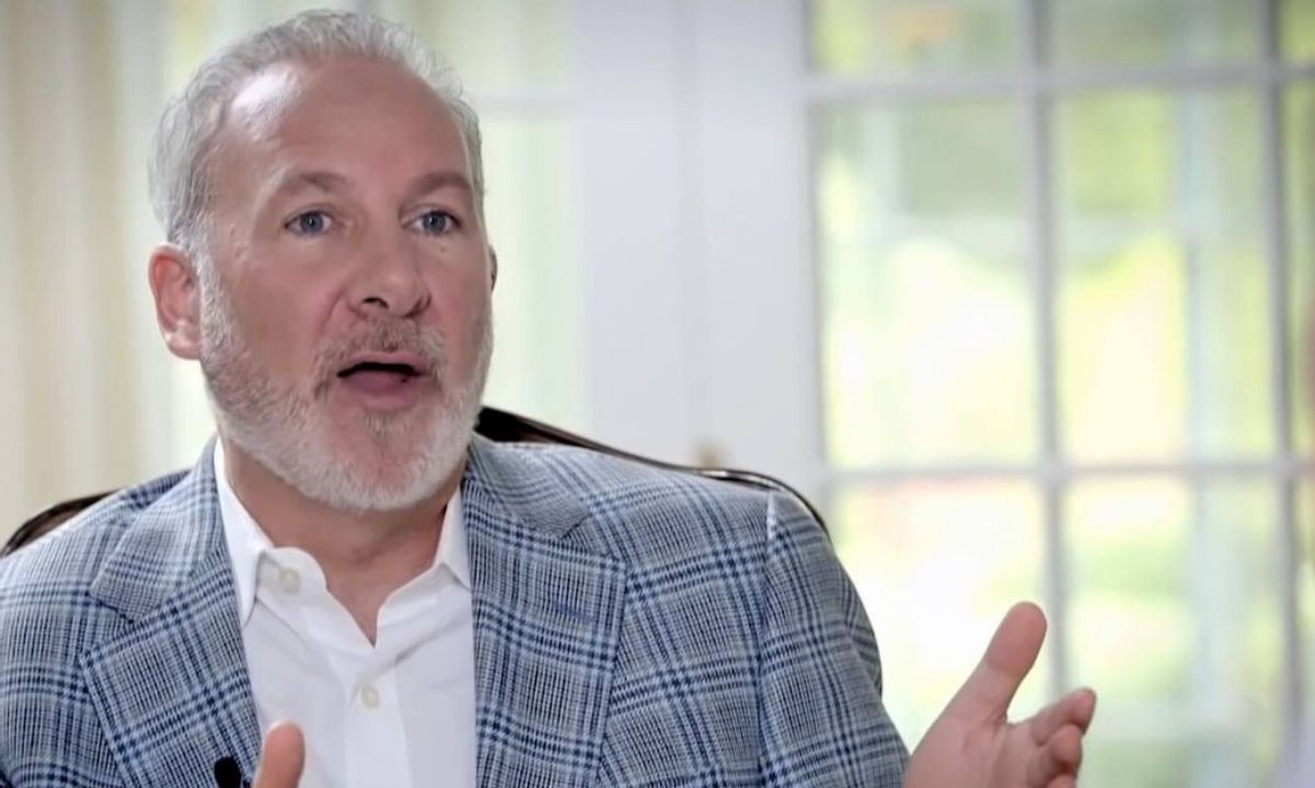 Peter Schiff Warns Bitcoin Collateral Plan Could Amplify Housing Market Risks
