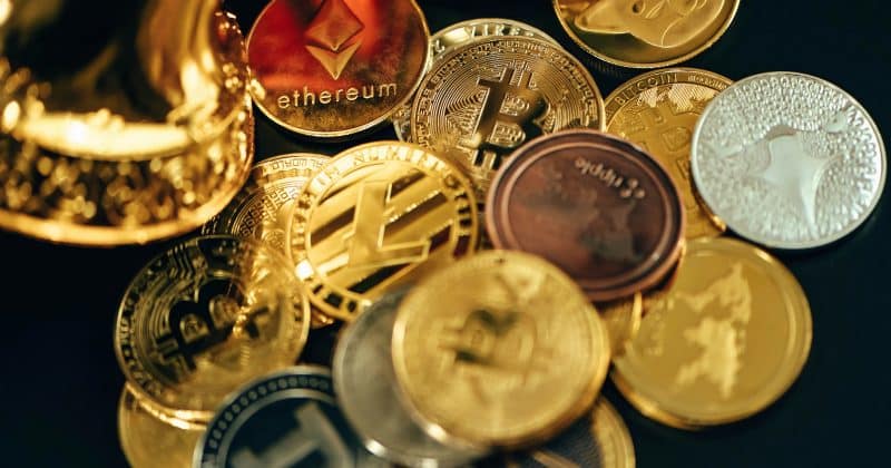 XRP snaps outflow streak as crypto funds log $1.2B ahead of FOMC decision